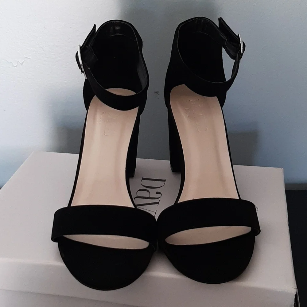 Block Heel Ankle Strap Sandal - Picture 5 of 5